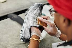sneaker cleaning image